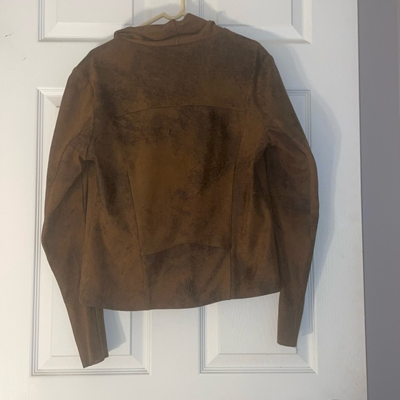 Cool fake leather distressed vibe brown light jacket - Picture 4 of 4